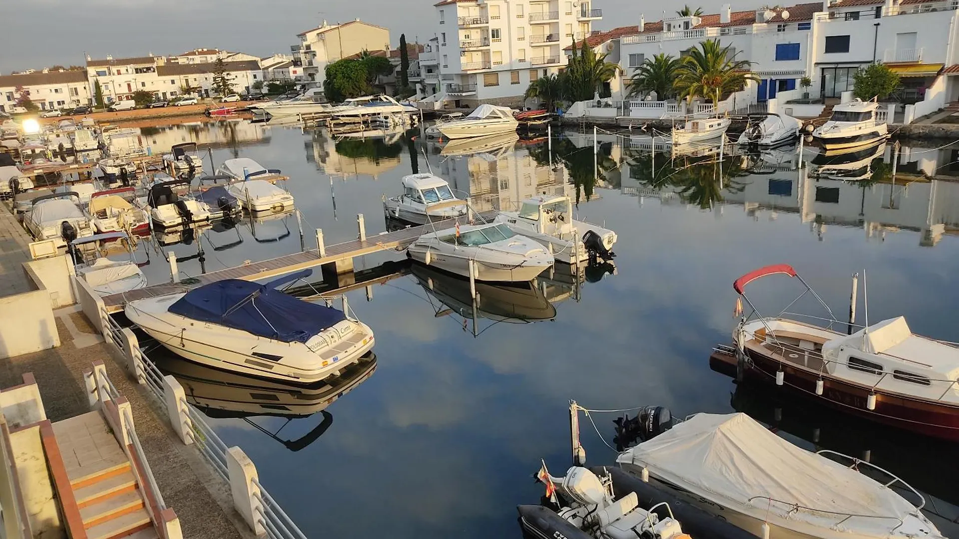 Appartement Port Emporda Balcon Vue Marina Barbecue Clim Wifi Ampuriabrava 0*,